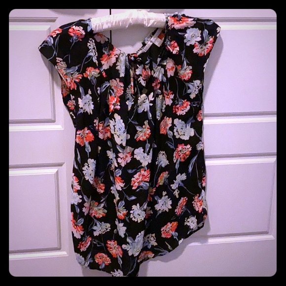 LC Lauren Conrad Tops - Tie back black floral blouse